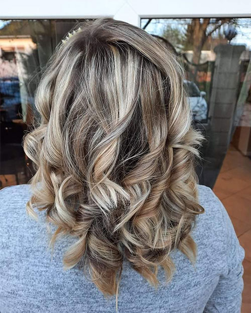 schilling heni hair by heni fodrász női hajvágás tőfestés hajfestés melírozás balayage olaplex dús hosszú